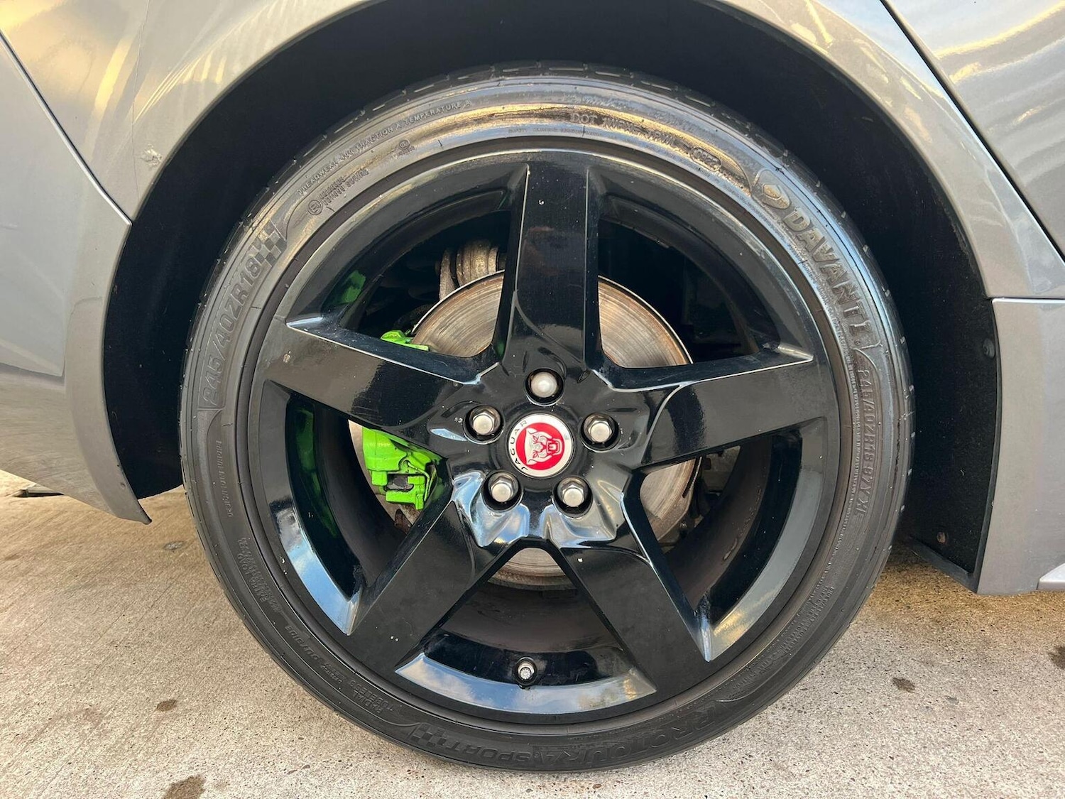 Used Jaguar XE 2016 for sale - 76631546: Photo 36