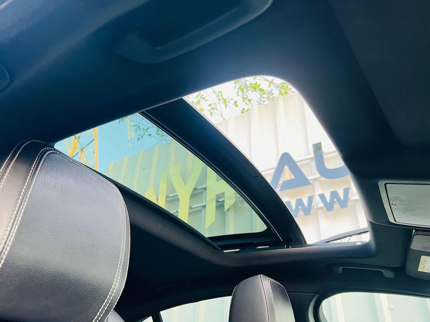 Used Jaguar XE 2016 for sale - 76631546: Photo 41