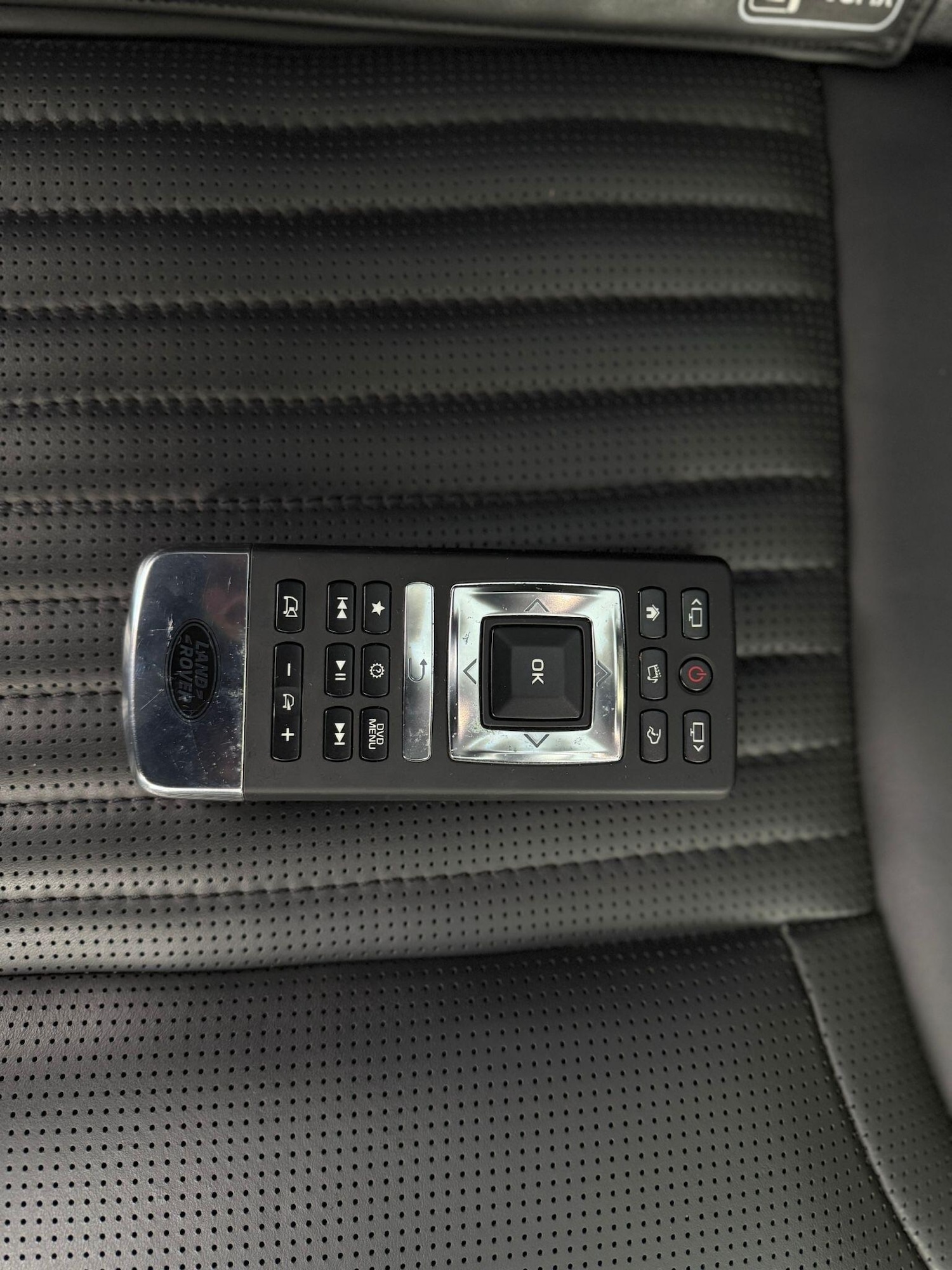 Used Land Rover Discovery 2017 for sale - 76817539: Photo 46