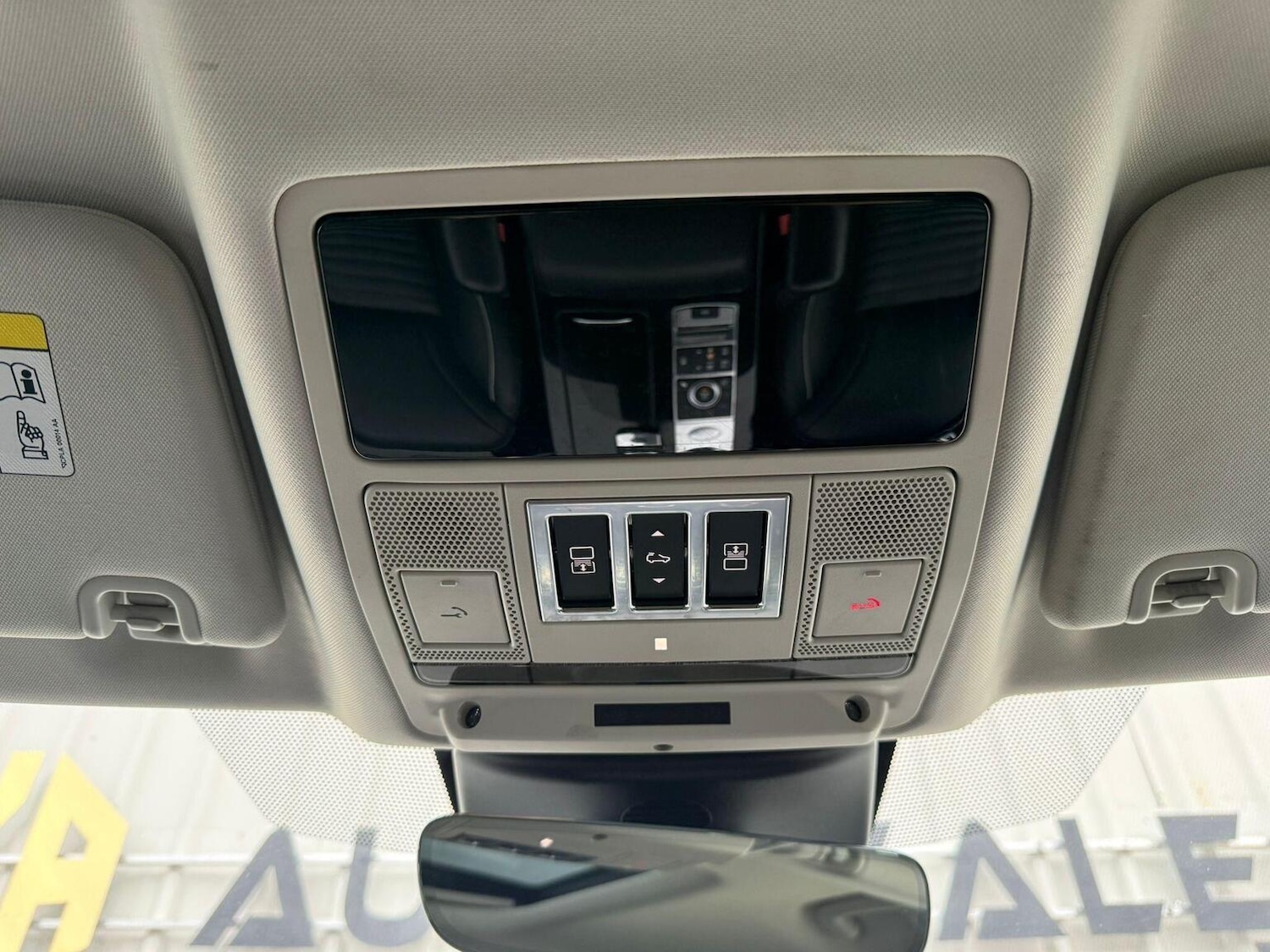 Used Land Rover Discovery 2017 for sale - 76817539: Photo 58