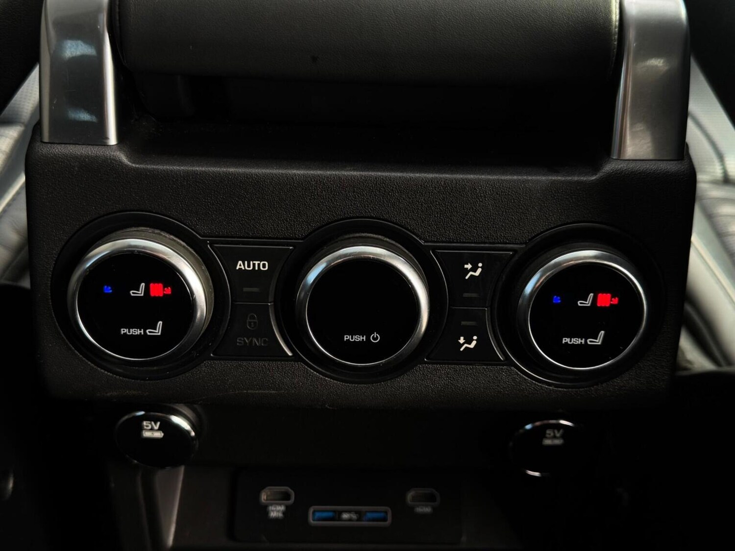 Used Land Rover Discovery 2017 for sale - 76817539: Photo 79