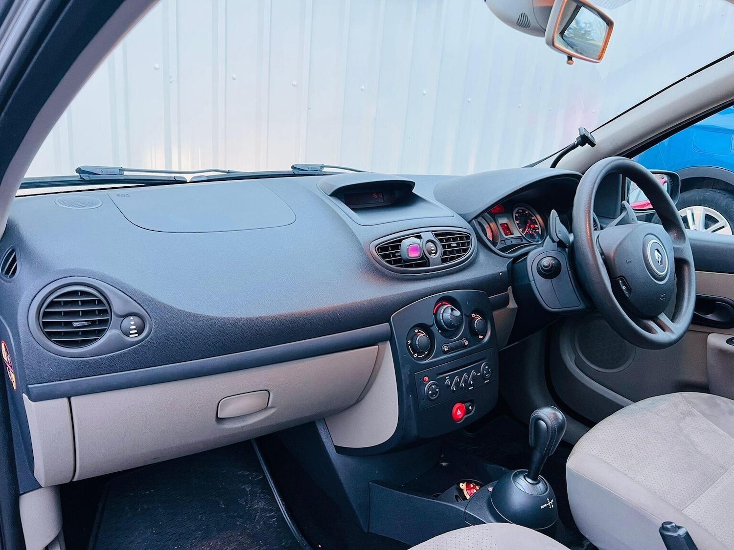 Used Renault Clio 2007 for sale - 77438466: Photo 11