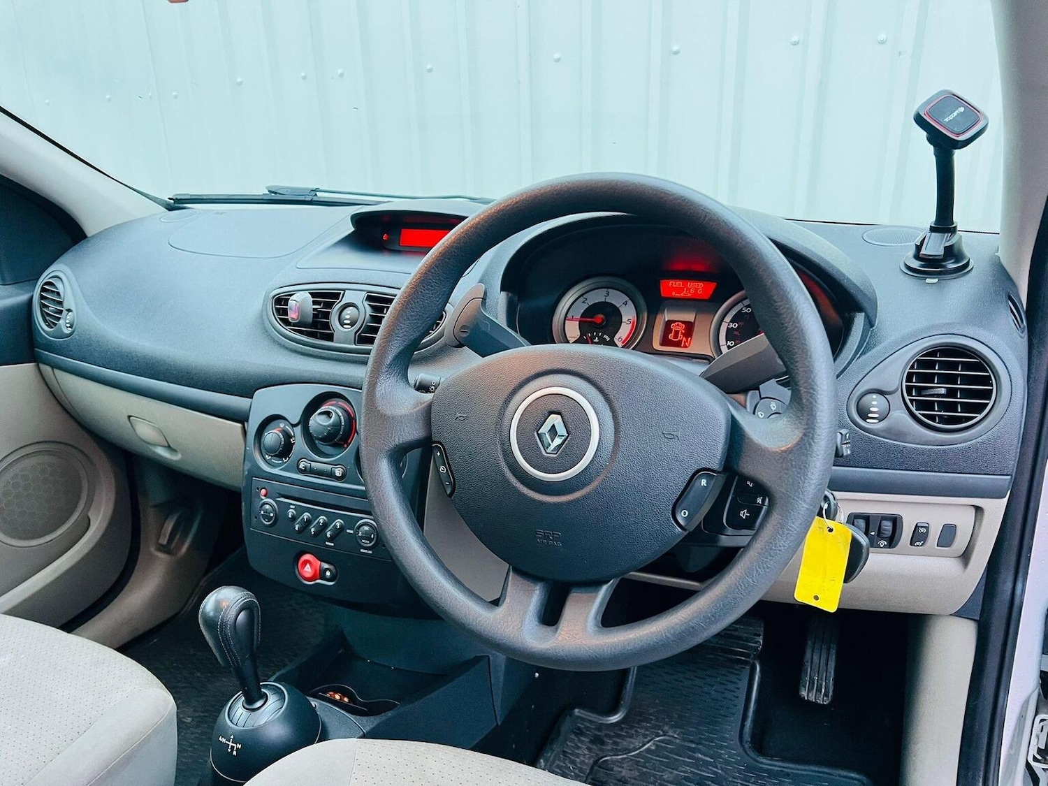 Used Renault Clio 2007 for sale - 77438466: Photo 12