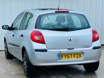 Used Renault Clio 2007 for sale - 77438466: Photo
