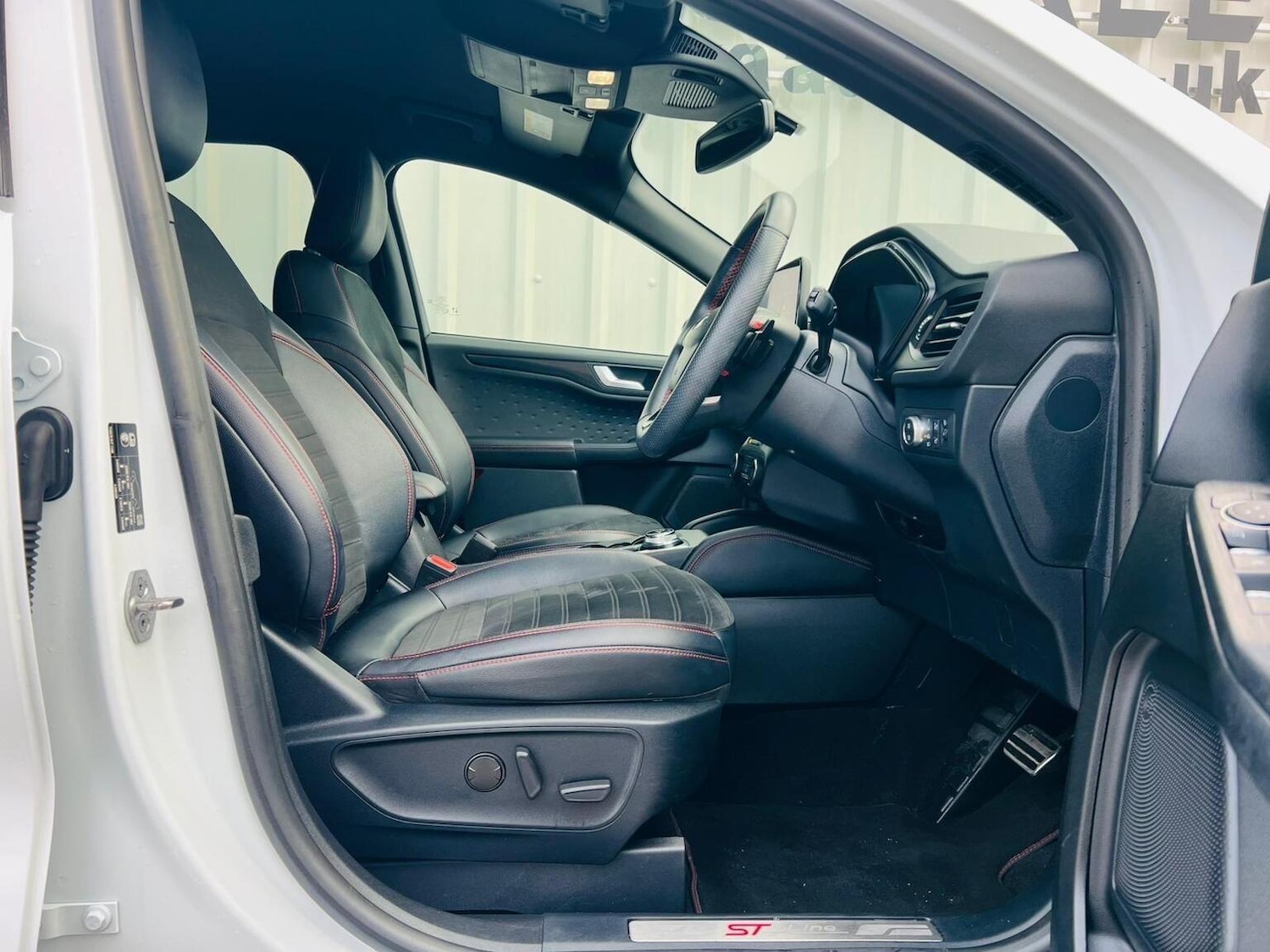 Used Ford Kuga 2021 for sale - 76935368: Photo 30