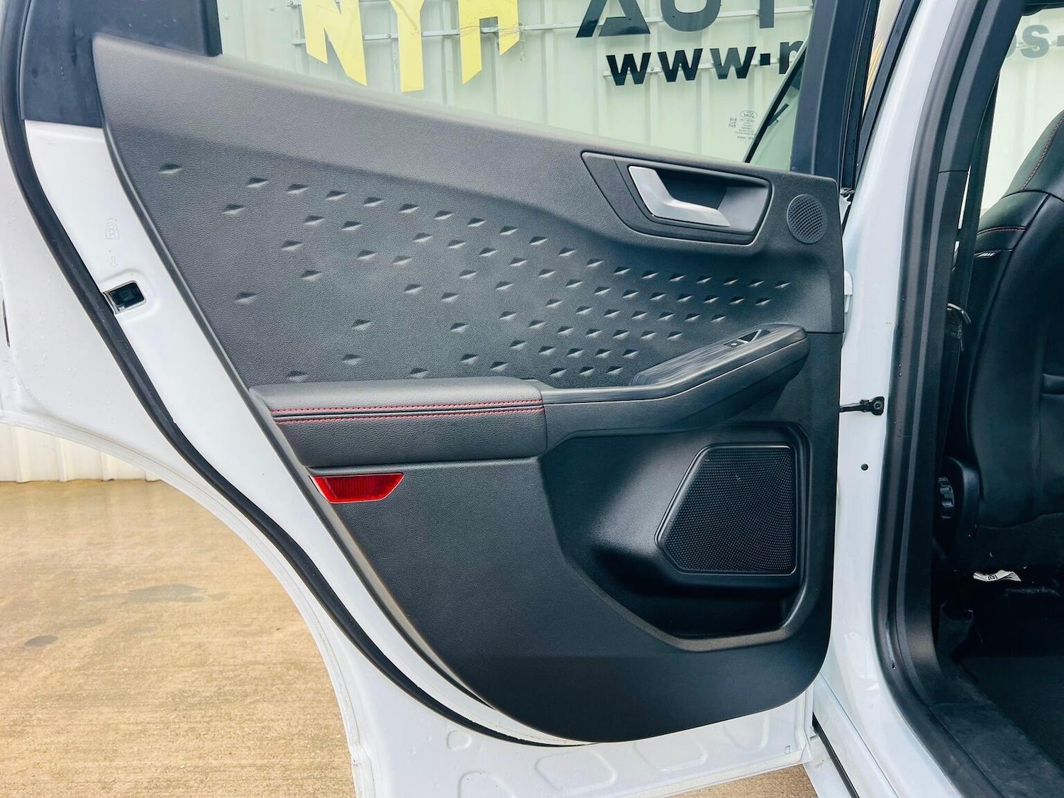 Used Ford Kuga 2021 for sale - 76935368: Photo 39