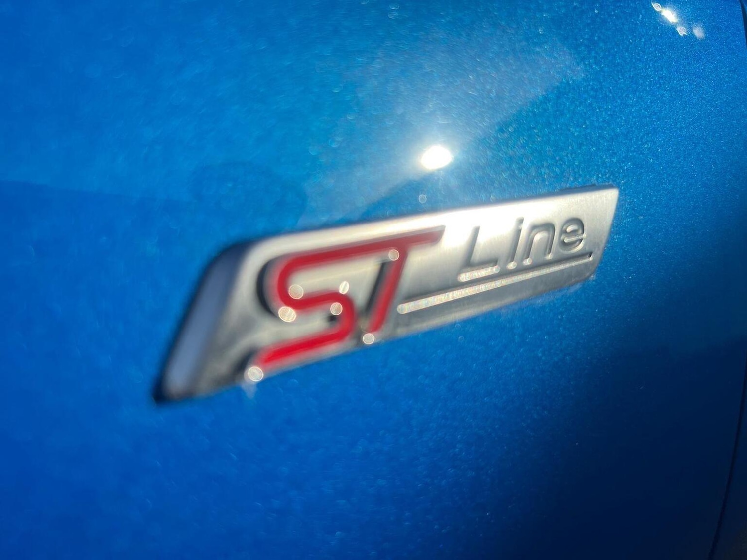 Used Ford Focus 2022 for sale - 76488636: Photo 25