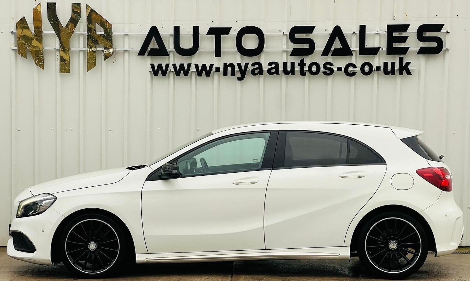 Used Mercedes-Benz A-Class 2015 for sale - 76974355: Photo 15