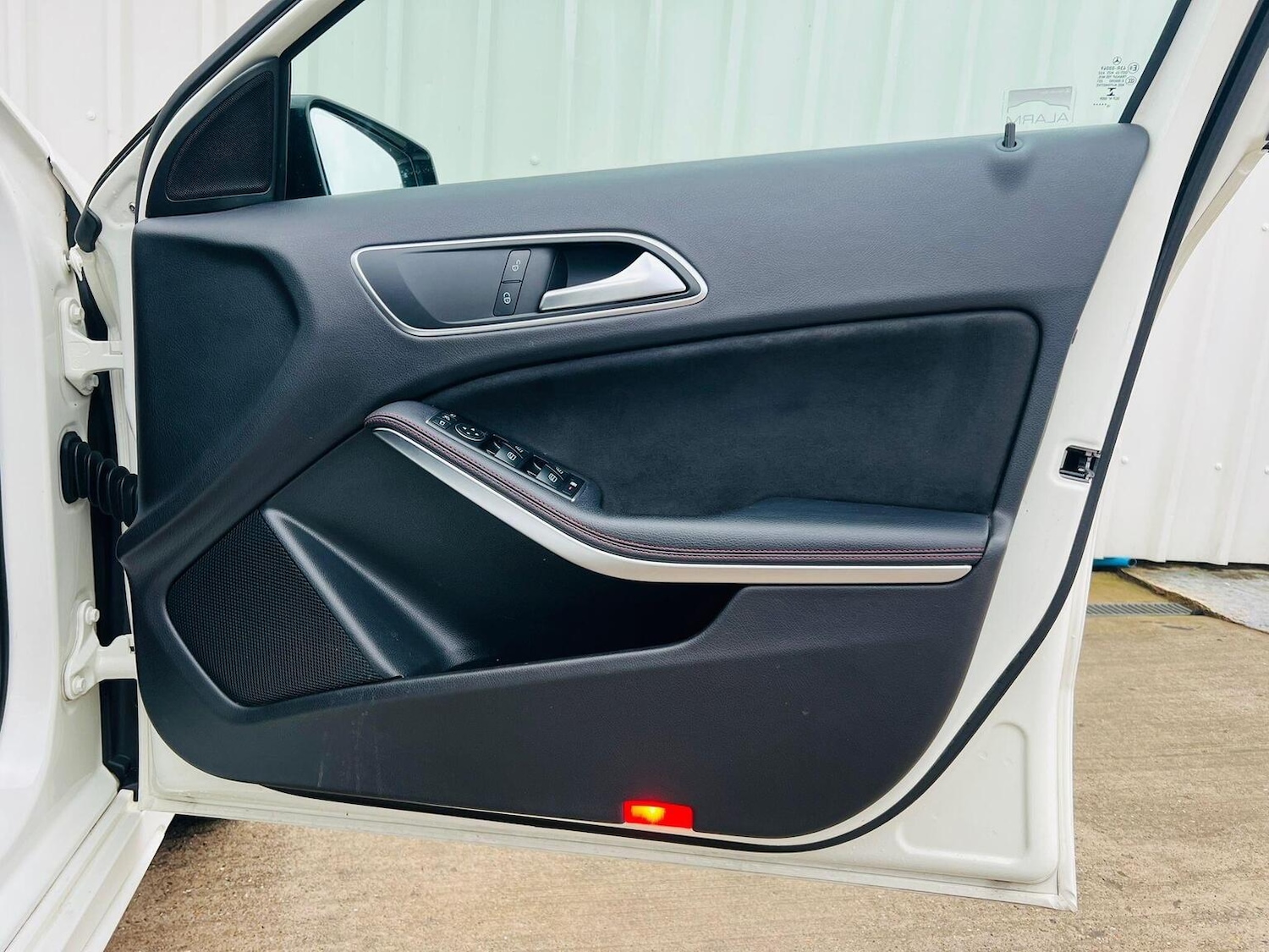 Used Mercedes-Benz A-Class 2015 for sale - 76974355: Photo 35