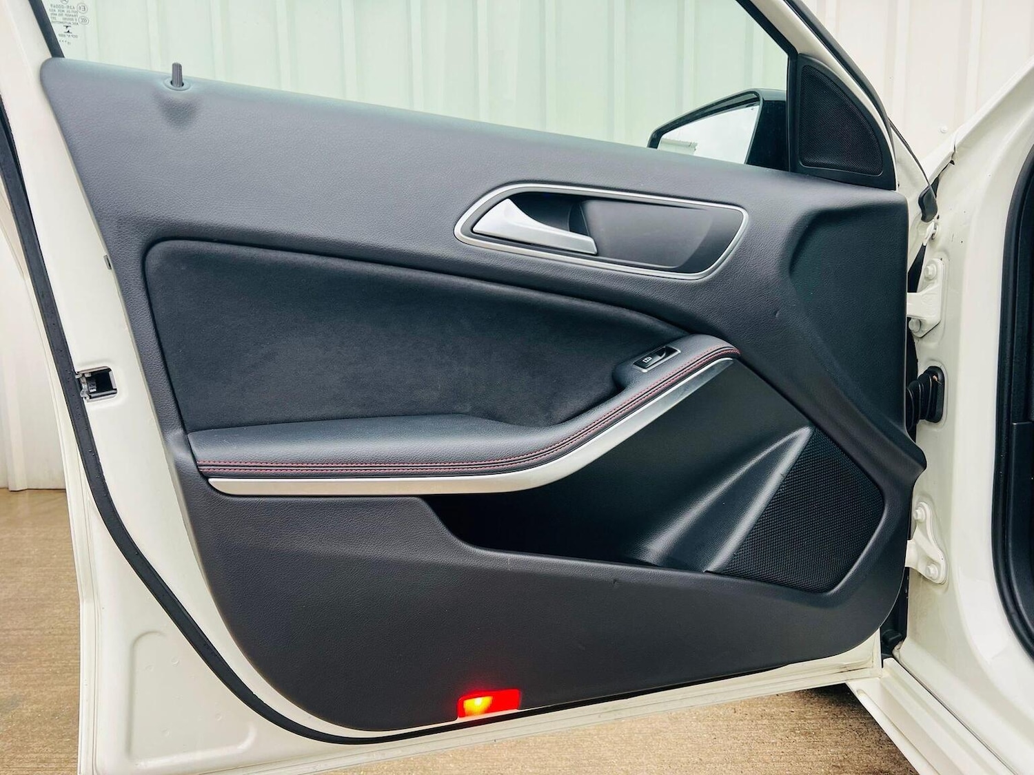 Used Mercedes-Benz A-Class 2015 for sale - 76974355: Photo 36