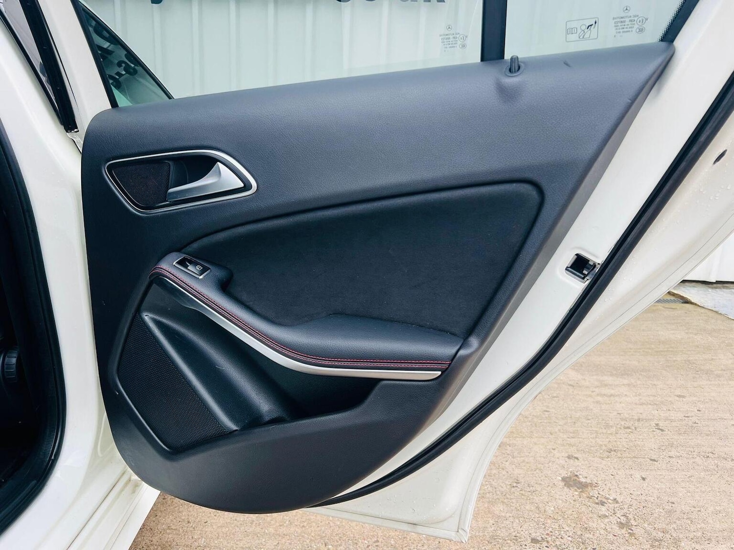 Used Mercedes-Benz A-Class 2015 for sale - 76974355: Photo 38