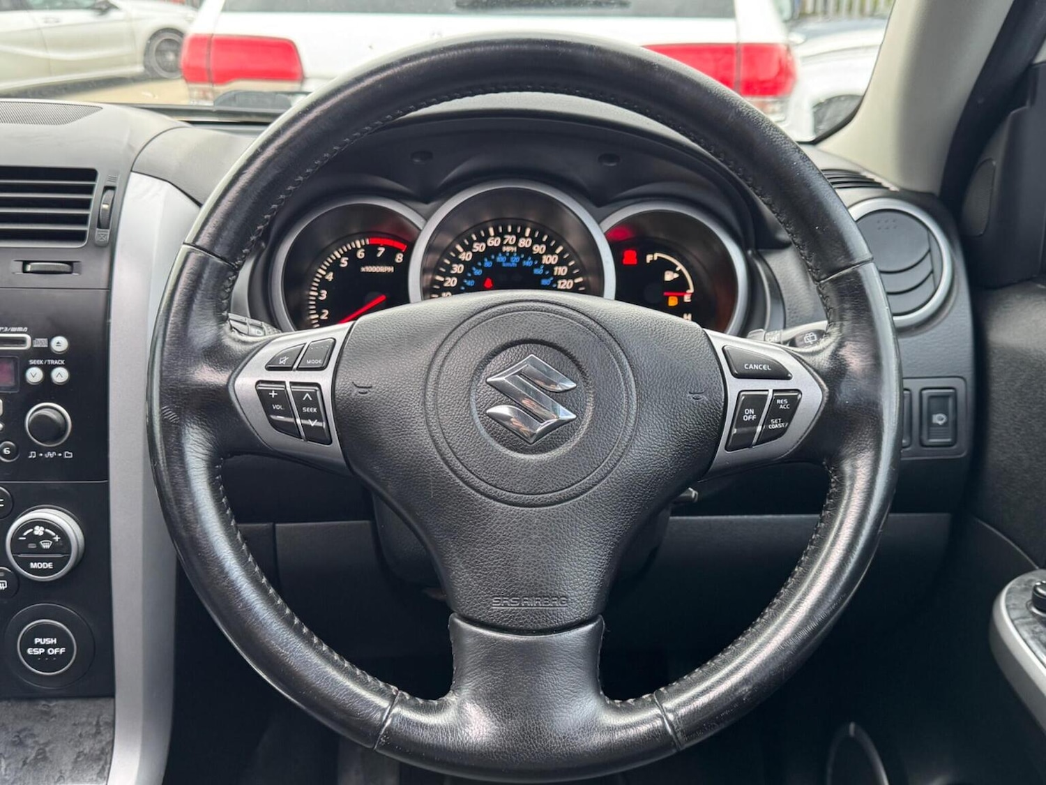 Used Suzuki Grand Vitara 2011 for sale - 77836892: Photo 25