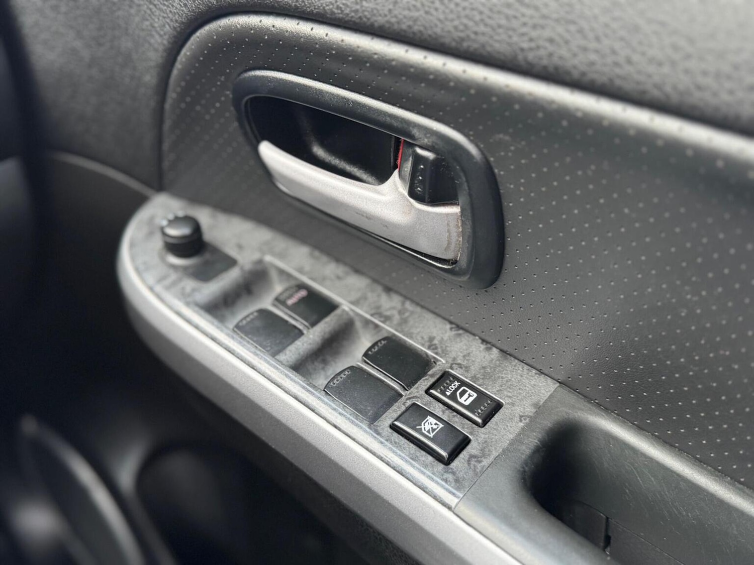 Used Suzuki Grand Vitara 2011 for sale - 77836892: Photo 31