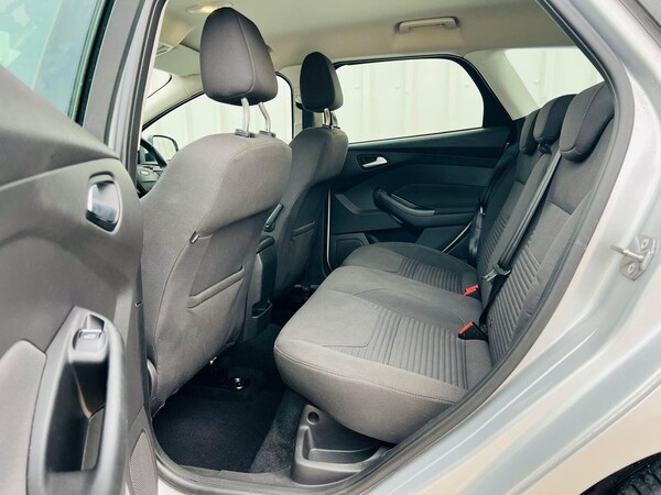 Used Ford Focus 2015 for sale - 76126364: Photo 32