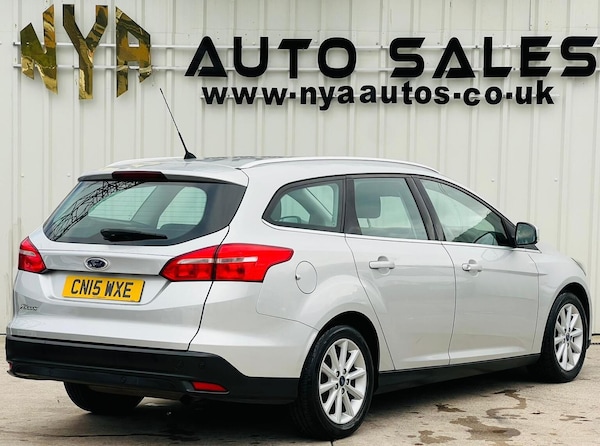 Used Ford Focus 2015 for sale - 76126364: Photo 4
