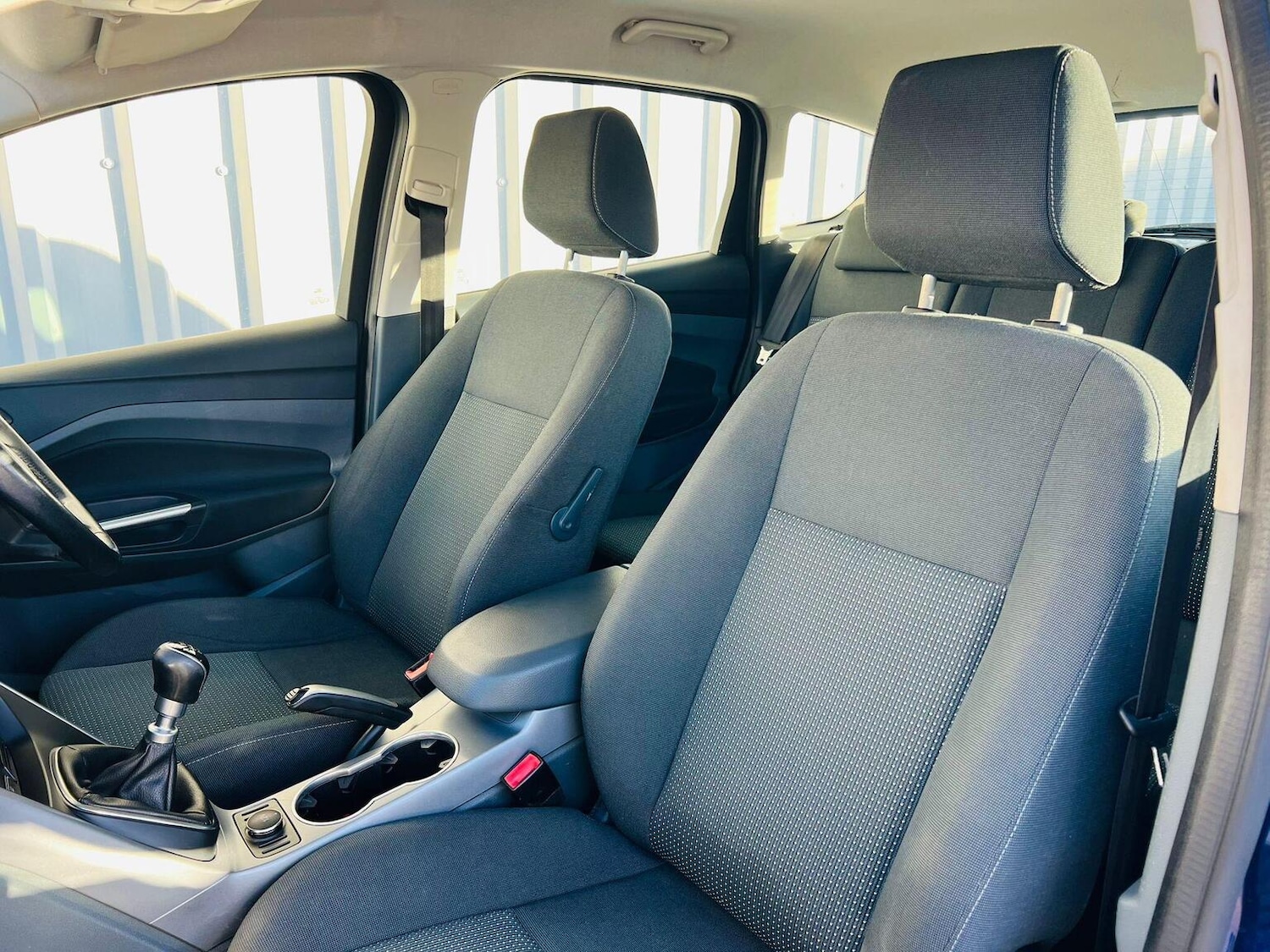 Used Ford C-Max 2015 for sale - 76769668: Photo 31