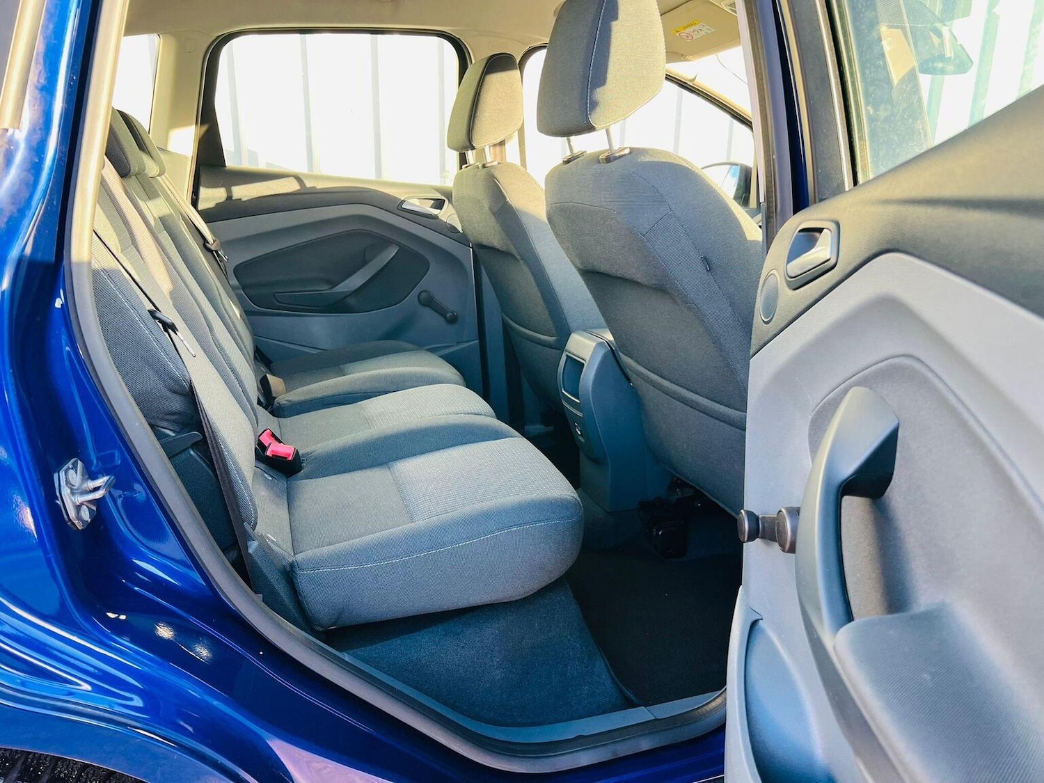 Used Ford C-Max 2015 for sale - 76769668: Photo 36