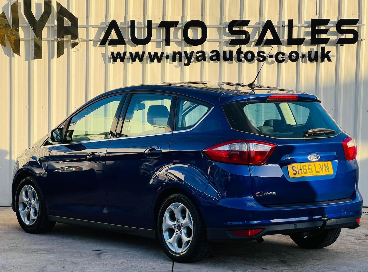 Used Ford C-Max 2015 for sale - 76769668: Photo 5