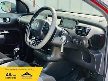 Used Citroen C4 Cactus 2015 for sale - 79755779: Photo