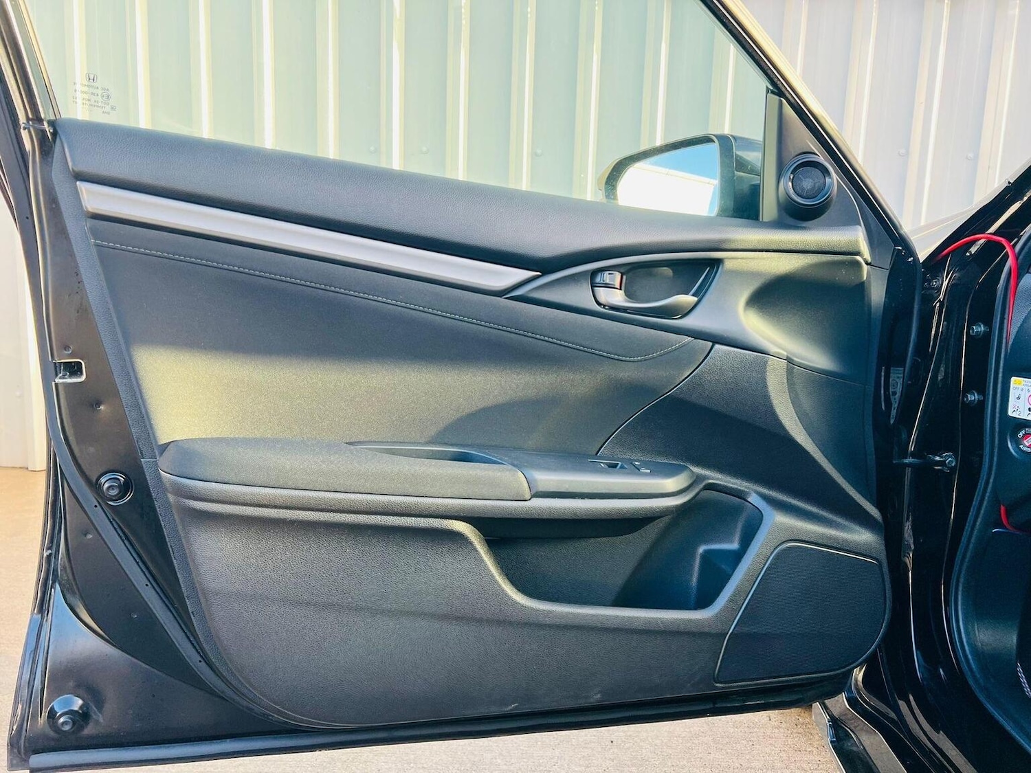 Used Honda Civic 2017 for sale - 77059798: Photo 23