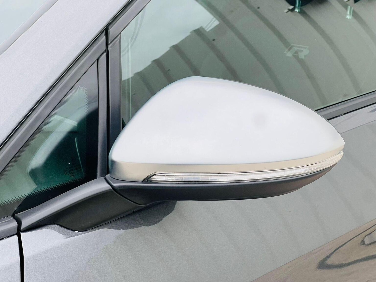 Used Volkswagen Golf 2019 for sale - 78098231: Photo 23