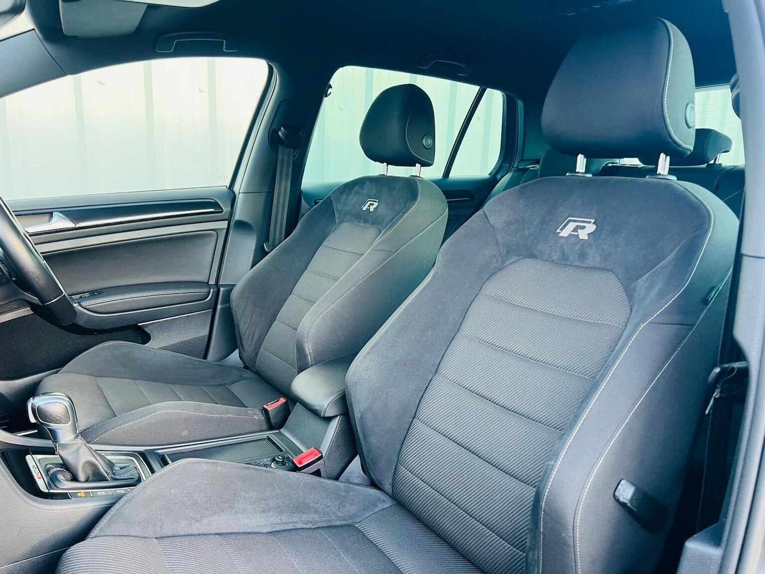 Used Volkswagen Golf 2019 for sale - 78098231: Photo 33