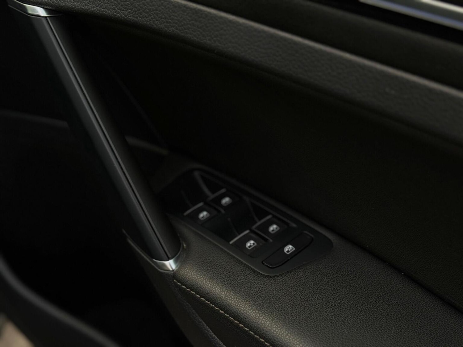 Used Volkswagen Golf 2019 for sale - 78098231: Photo 44