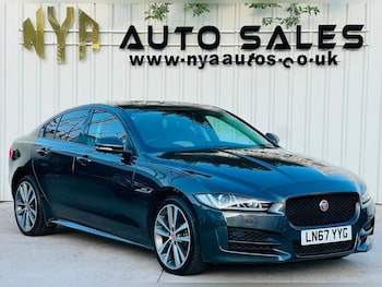 Used Jaguar XE 2017 for sale - 78932386: Photo