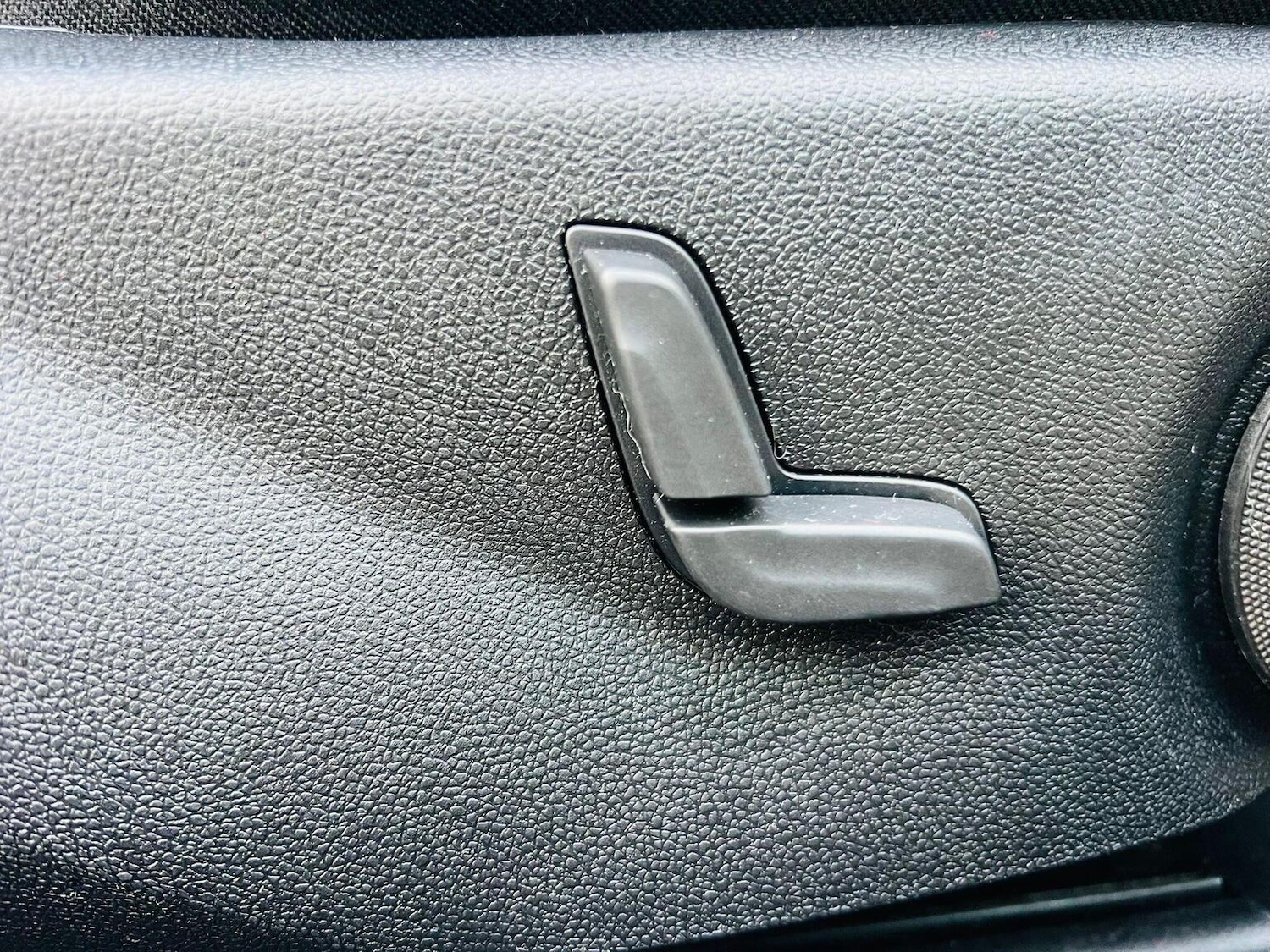 Used Mercedes-Benz C Class 2012 for sale - 76751806: Photo 28