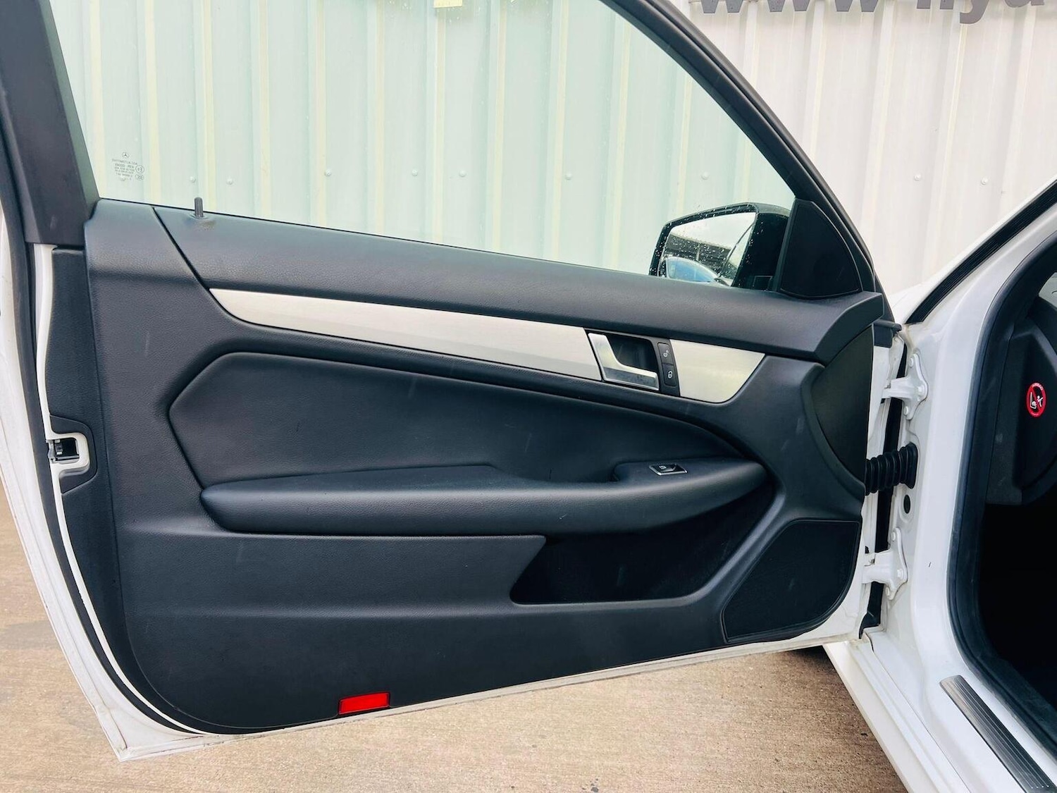 Used Mercedes-Benz C Class 2012 for sale - 76751806: Photo 32