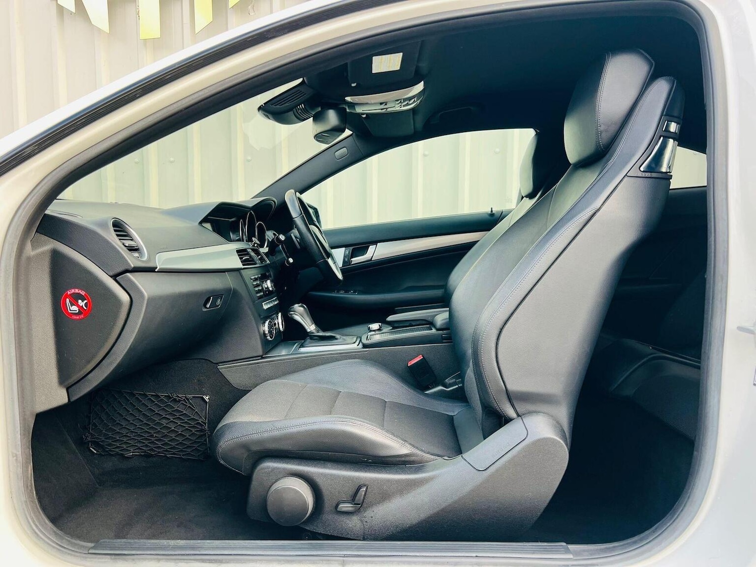 Used Mercedes-Benz C Class 2012 for sale - 76751806: Photo 33