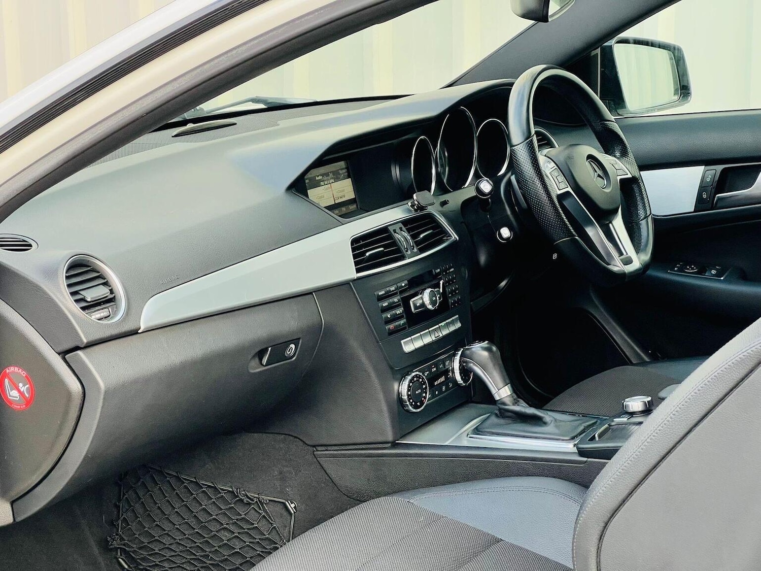 Used Mercedes-Benz C Class 2012 for sale - 76751806: Photo 36