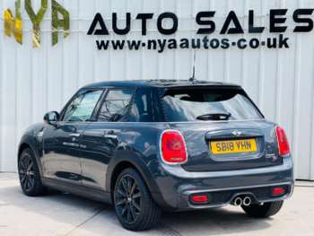 Used MINI Hatch 2018 for sale - 74757444: Photo