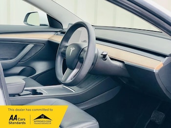 Used Tesla Model 3 2021 for sale - 78285787: Photo