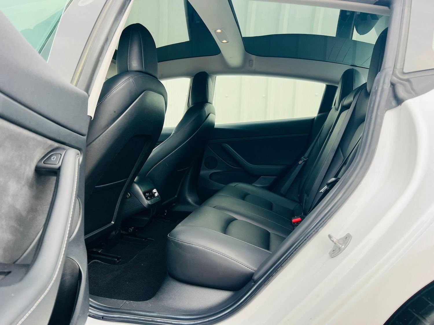 Used Tesla Model 3 2021 for sale - 77289176: Photo 38