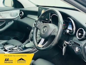 Used Mercedes-Benz C Class 2016 for sale - 76725640: Photo