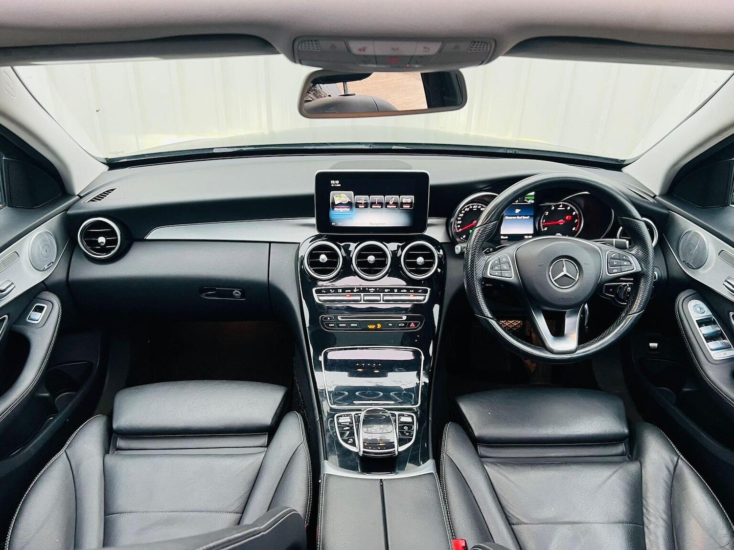 Used Mercedes-Benz C Class 2016 for sale - 76725640: Photo 41