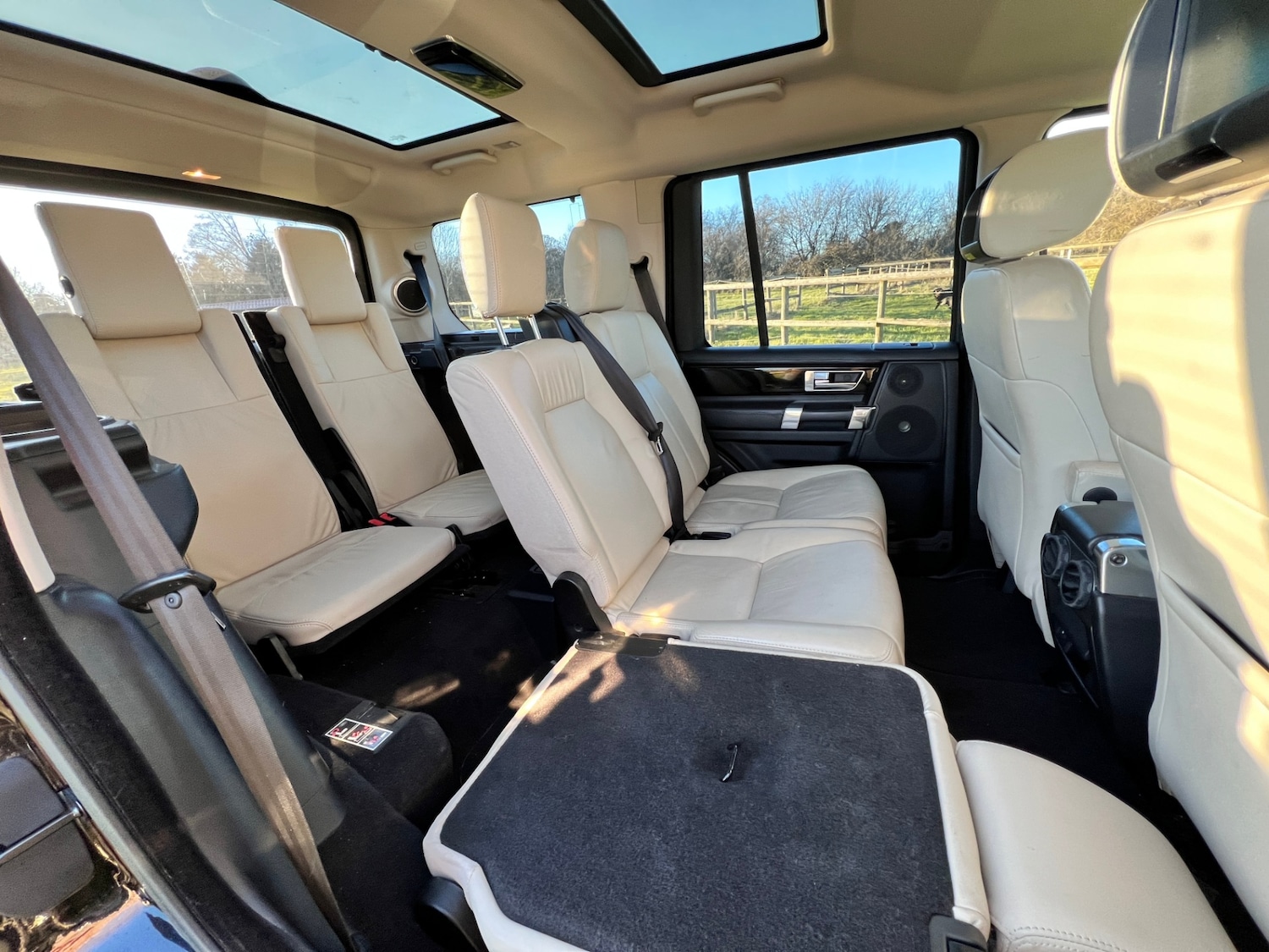 Used Land Rover Discovery 2013 for sale - 77053783: Photo 13