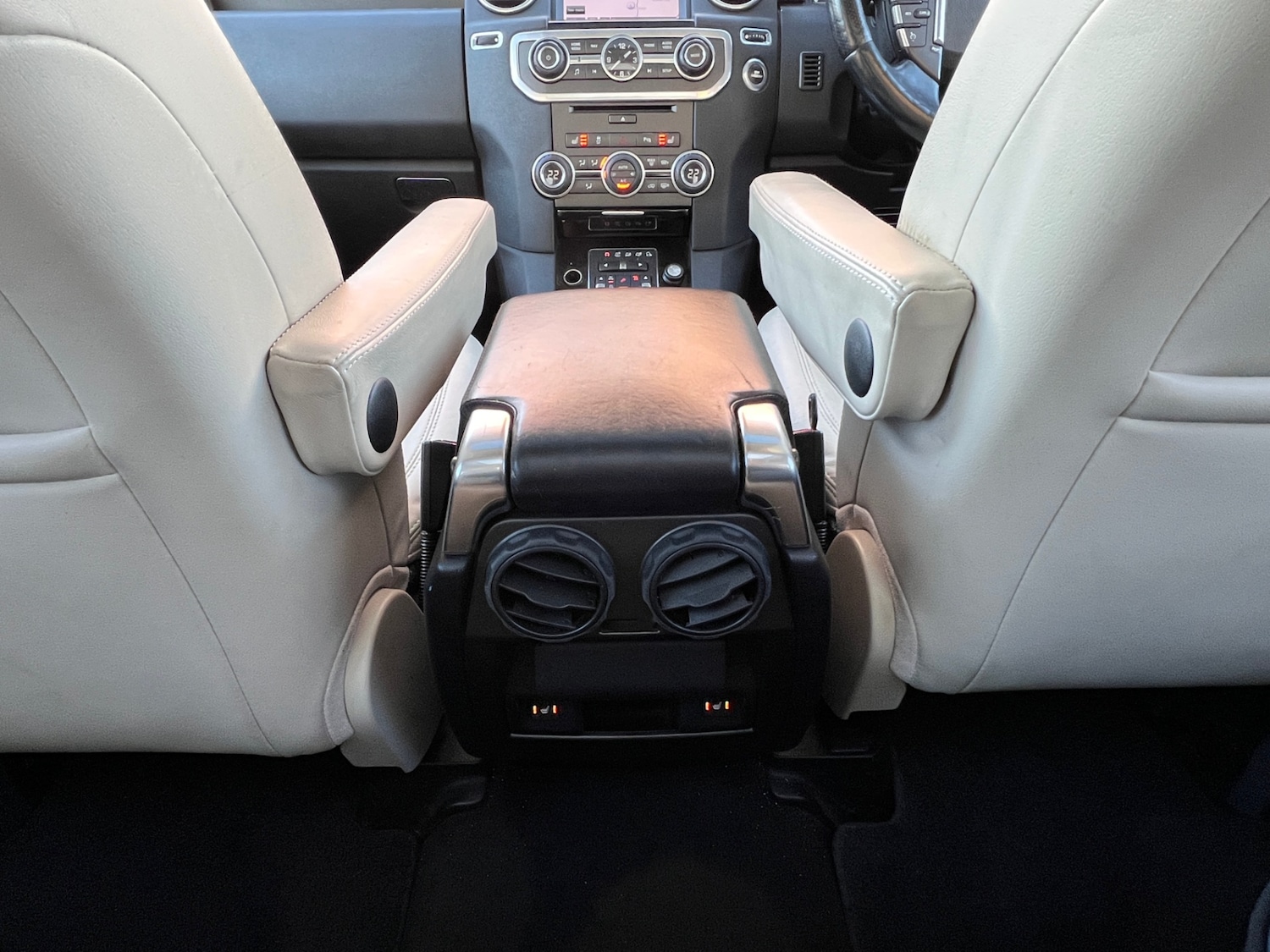 Used Land Rover Discovery 2013 for sale - 77053783: Photo 19