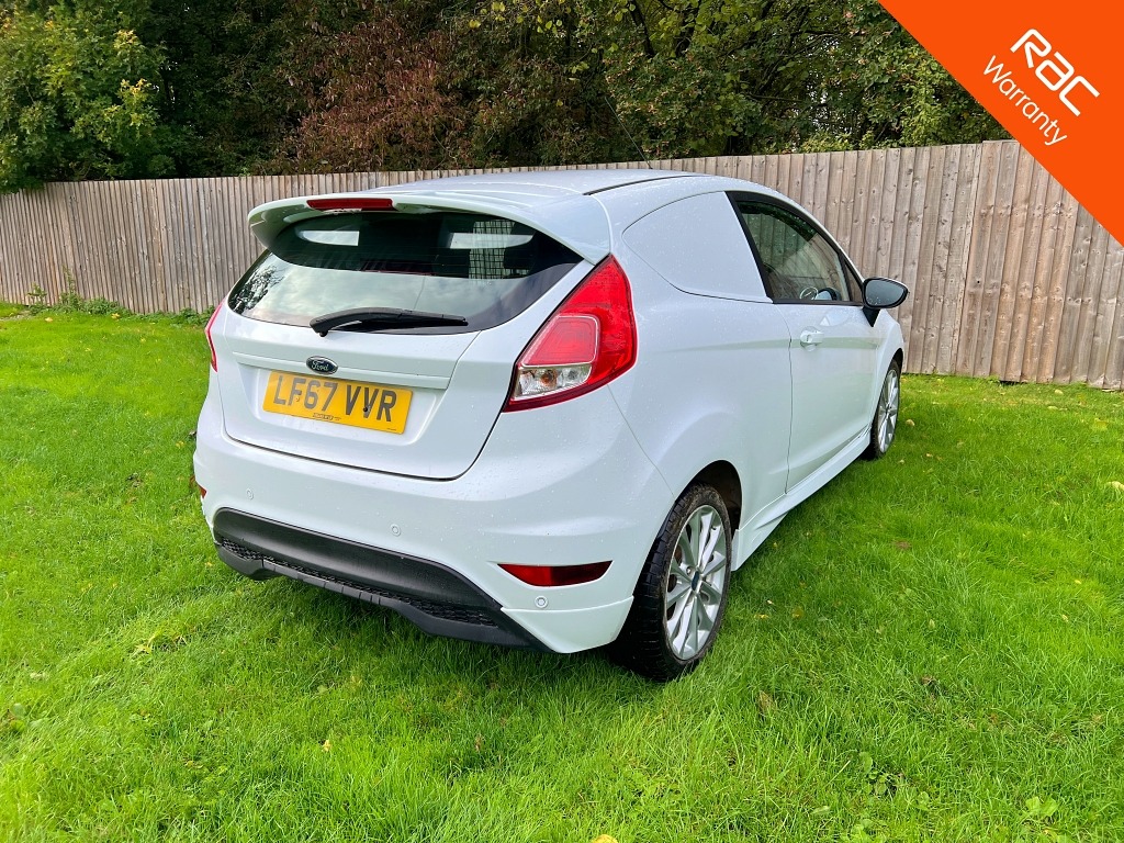 Used Ford Fiesta 2017 for sale - 77088351: Photo 4