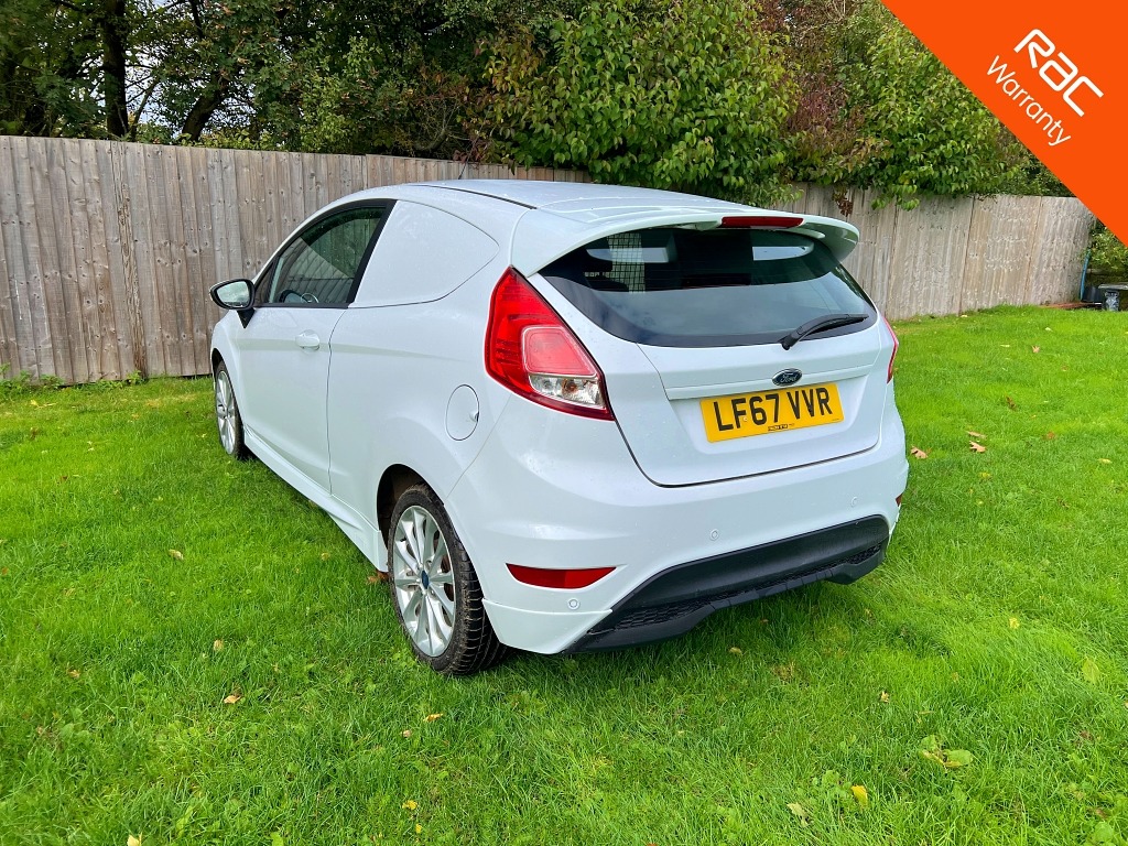 Used Ford Fiesta 2017 for sale - 77088351: Photo 5