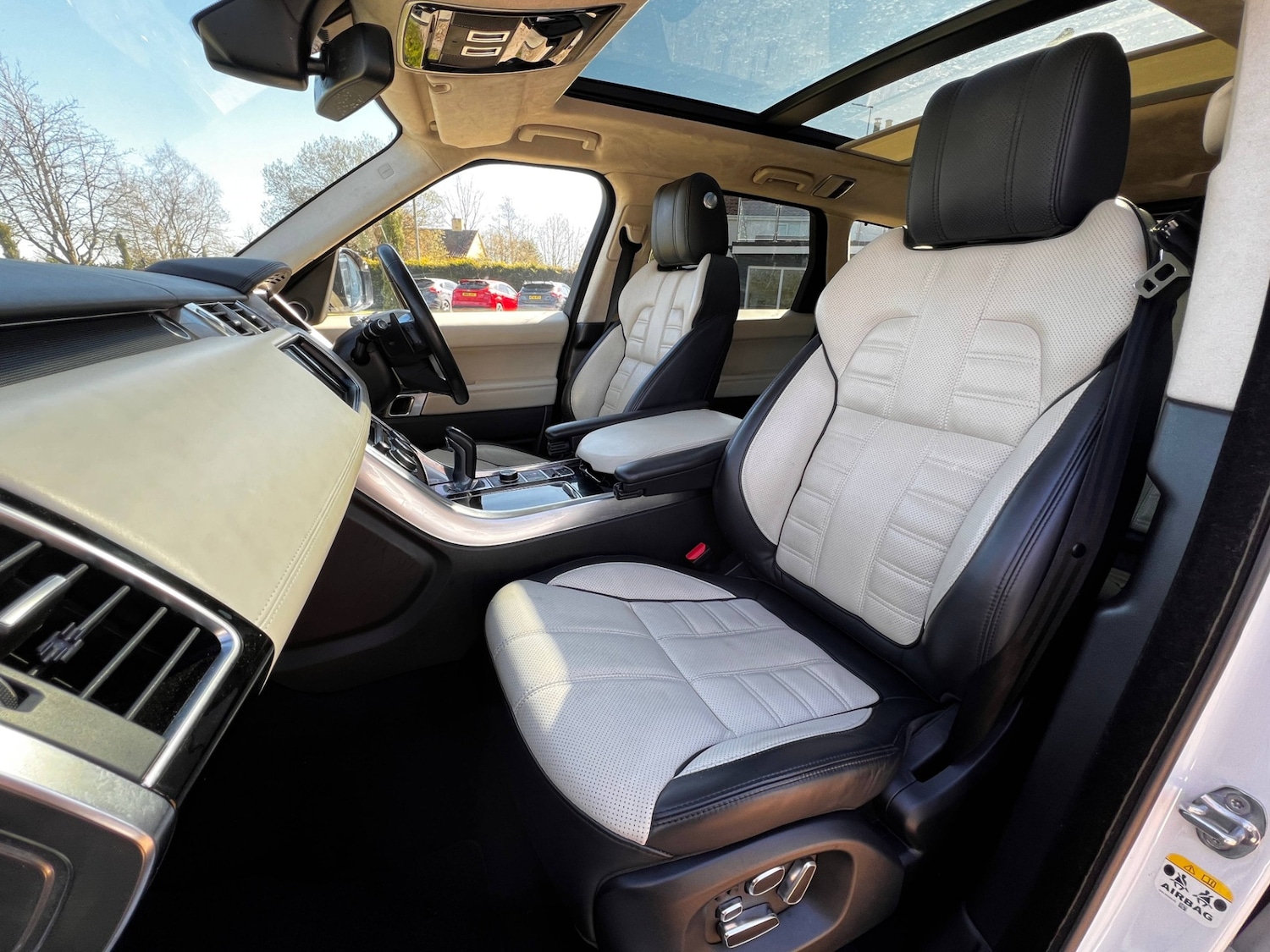 Used Land Rover Range Rover Sport 2014 for sale - 77977314: Photo 11