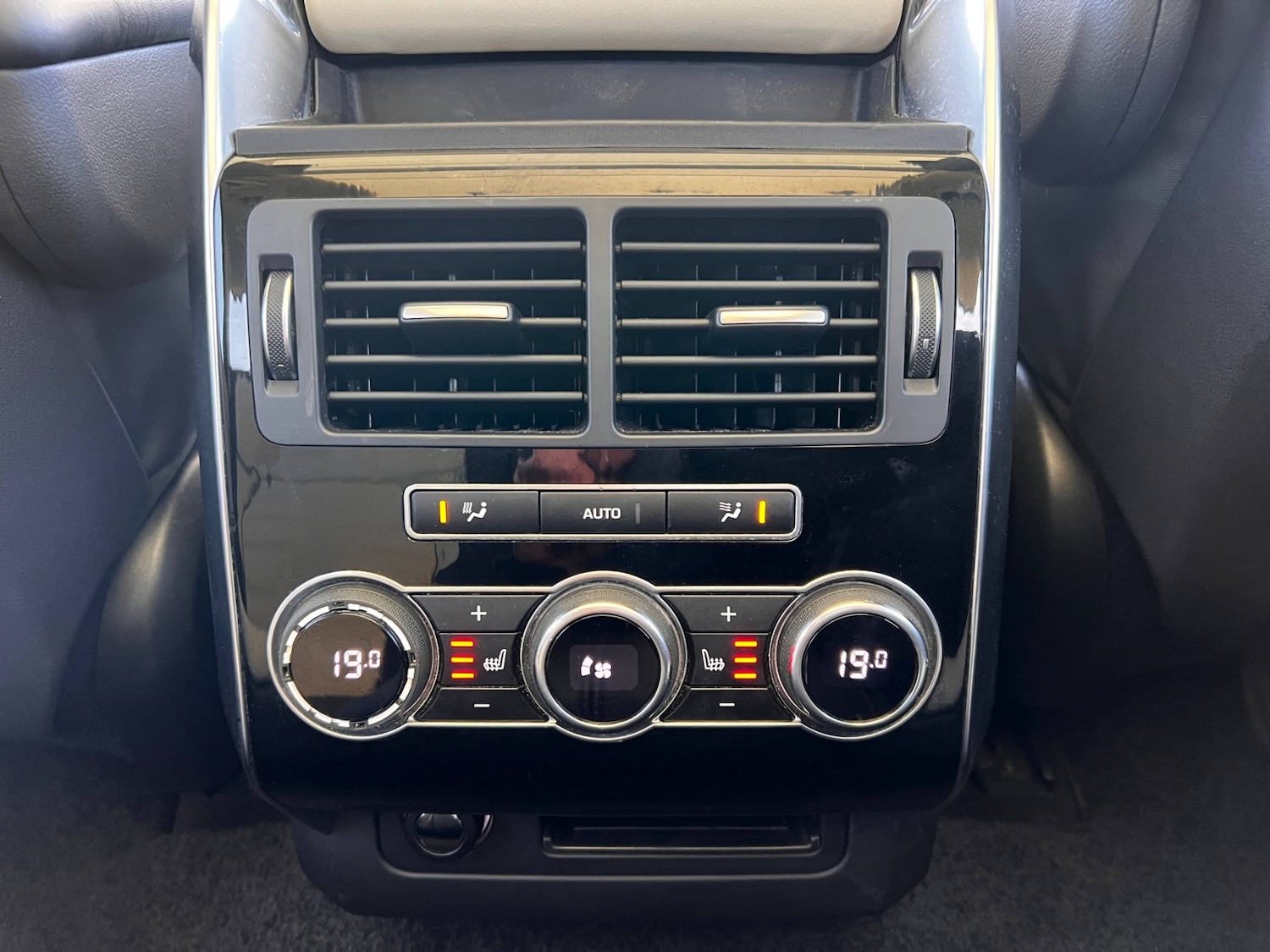 Used Land Rover Range Rover Sport 2014 for sale - 77977314: Photo 18