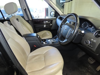 Used Land Rover Discovery 2015 for sale - 78477112: Photo