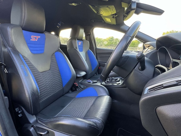Used Ford Focus 2015 for sale - 74422026: Photo 10