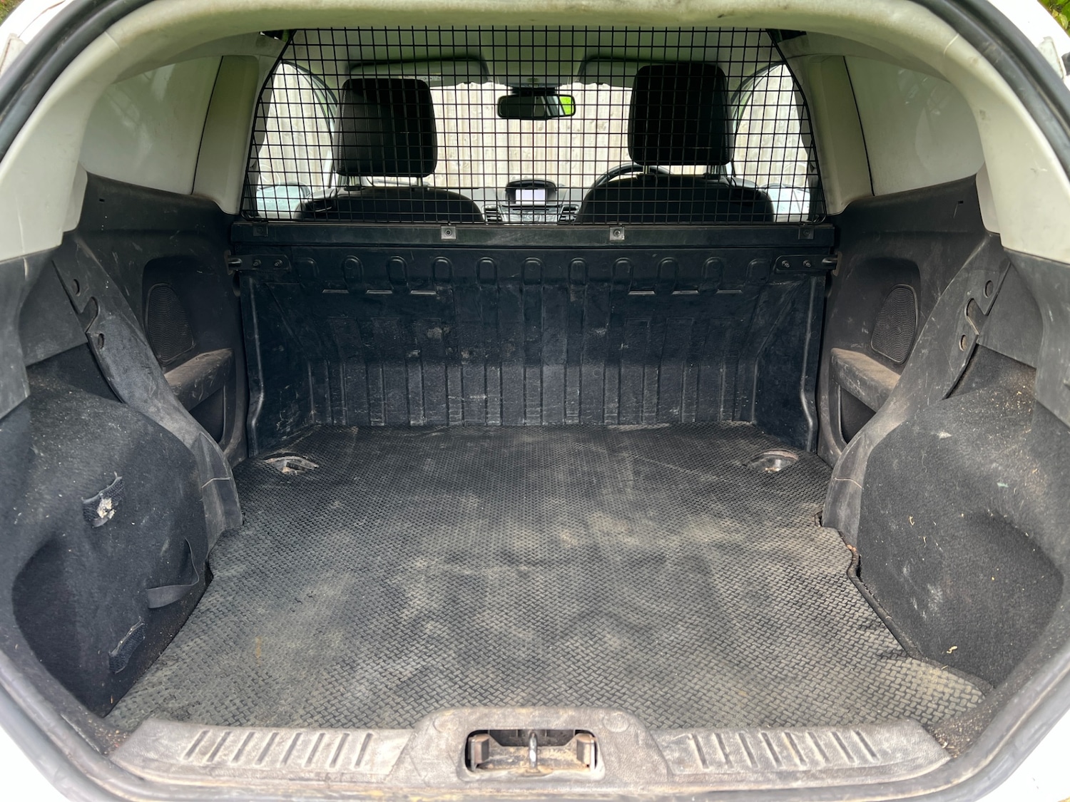 Used Ford Fiesta 2017 for sale - 76174357: Photo 15