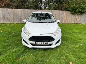 Used Ford Fiesta 2017 for sale - 76174357: Photo