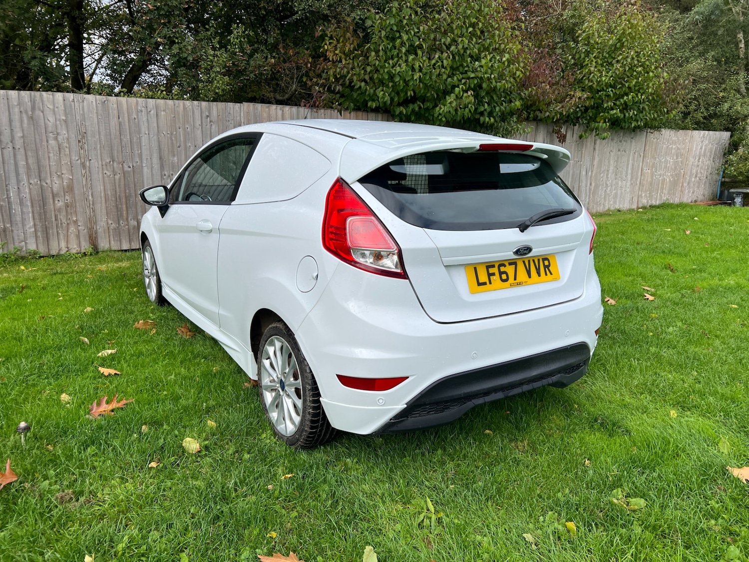 Used Ford Fiesta 2017 for sale - 76174357: Photo 5