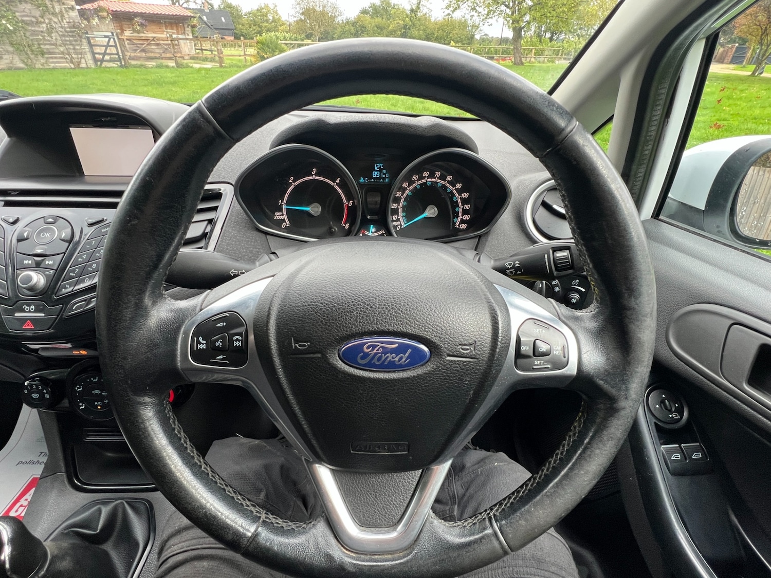 Used Ford Fiesta 2017 for sale - 76174357: Photo 9