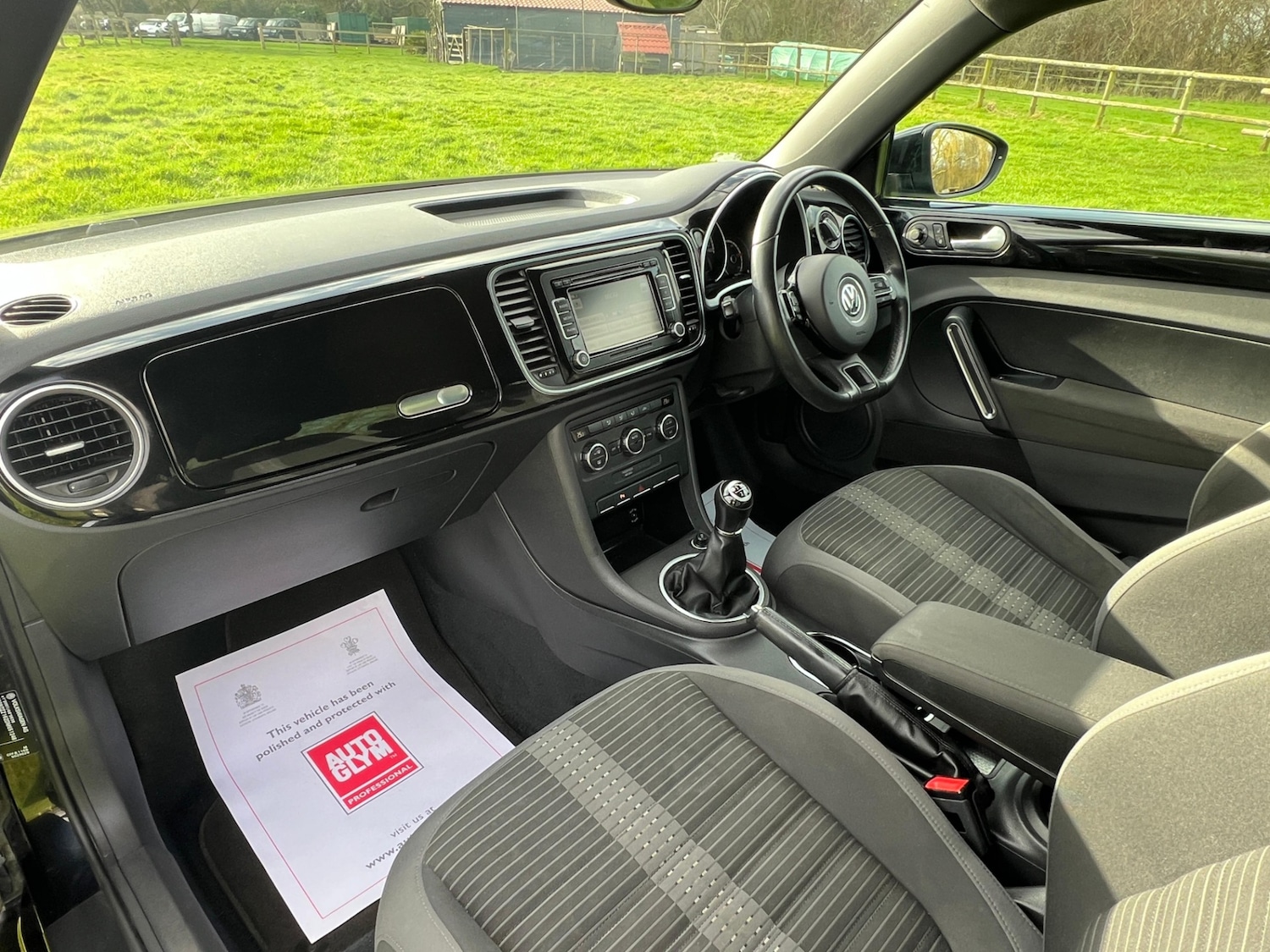 Used Volkswagen Beetle 2013 for sale - 77645670: Photo 12